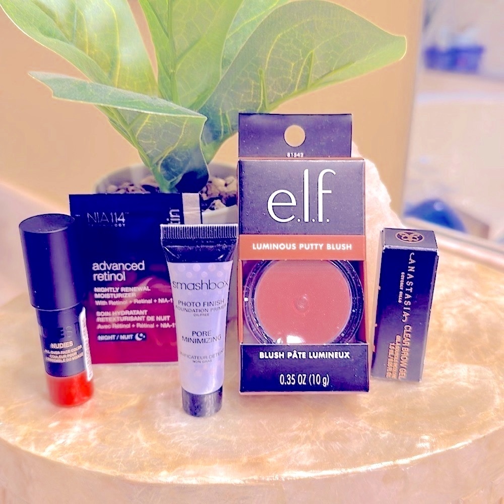 SALE🩷Essentials Make-Up Kit